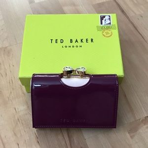 🚨SALE🚨Ted Baker London Leather wallet